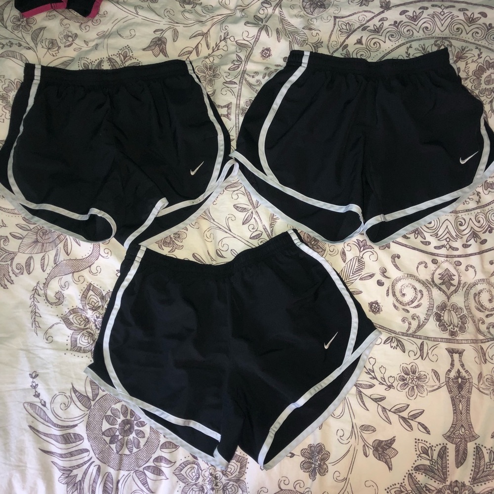 Nike Dri Fit Tempo Black Running Shorts